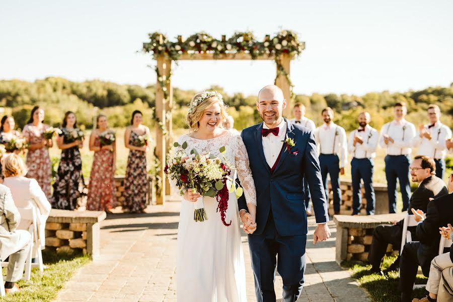 Fotógrafo de casamento Tessa June (tessajune). Foto de 8 de setembro 2019