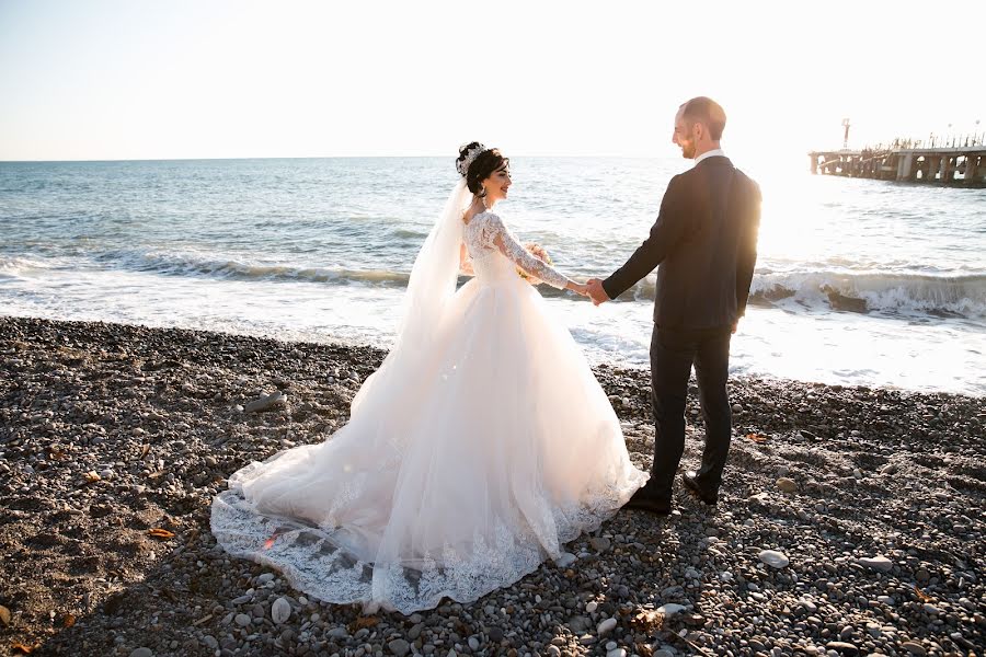 Fotógrafo de casamento Ruslan Garam (russell). Foto de 18 de novembro 2019