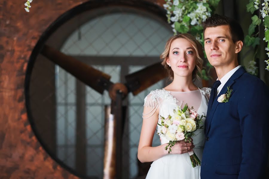 Photographe de mariage Aleksandr Pozhidaev (pozhidaev). Photo du 5 octobre 2017