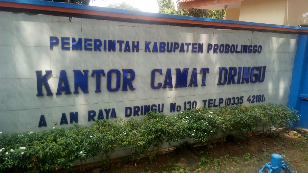 Kantor Camat Dringu