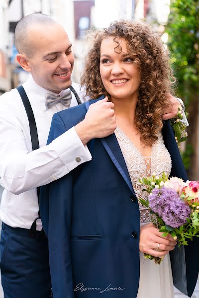 Fotógrafo de casamento Elisa Kastner (elysiannalumiere). Foto de 9 de março 2020