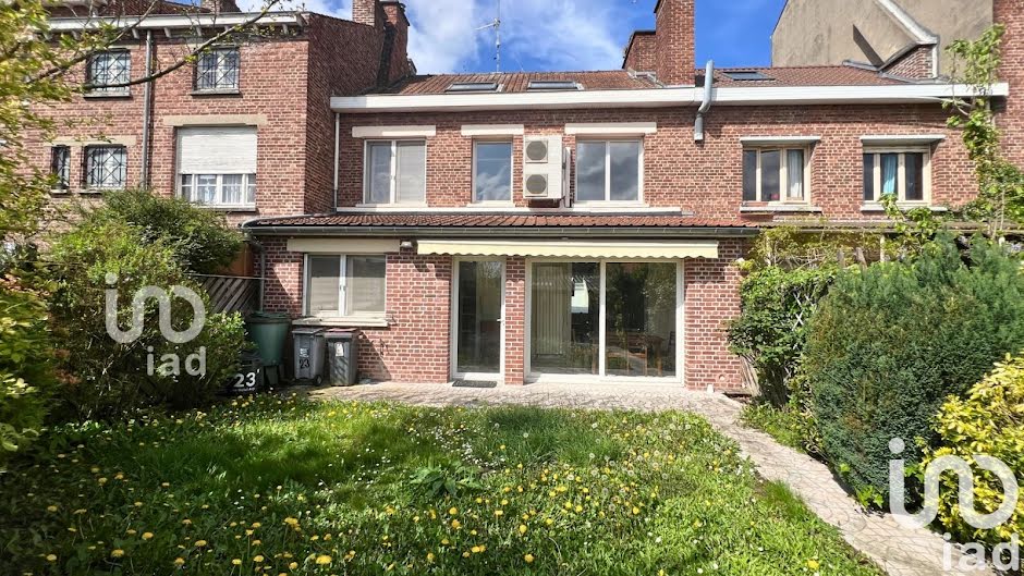 Vente maison 7 pièces 156 m² à Lille (59000), 365 000 €