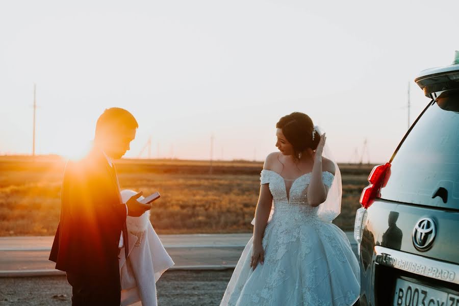 Photographe de mariage Natali Bayandina (flika). Photo du 9 novembre 2019