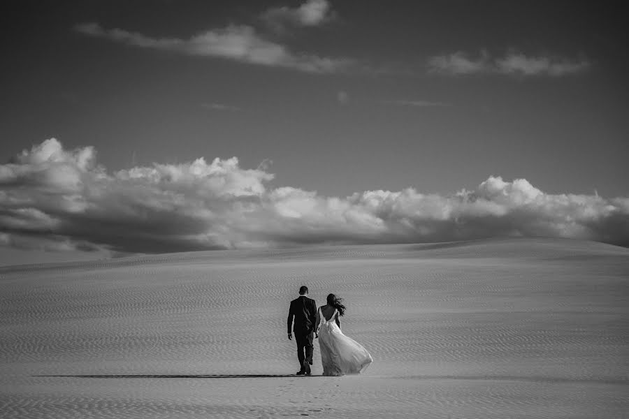 Fotógrafo de casamento Leonel Longa (leonellonga). Foto de 26 de abril 2021