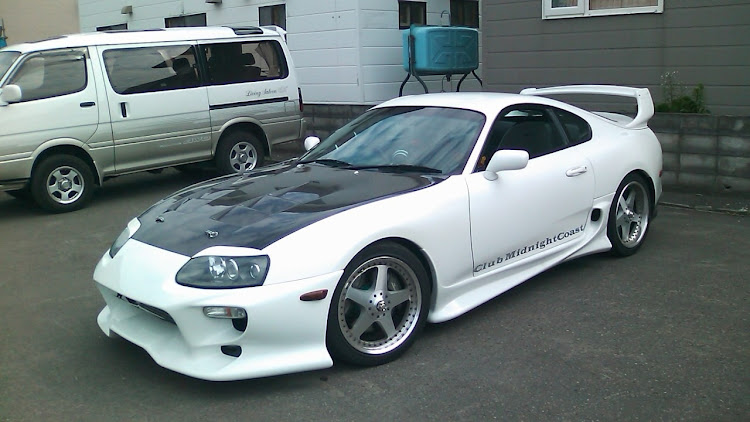 スープラの常時ツイン・2JZ-GTE・借金戦隊ローンレンジャー・レッドメモリーに関するカスタム事例の投稿画像2枚目