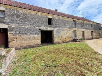 propriété à Doué-en-Anjou (49)