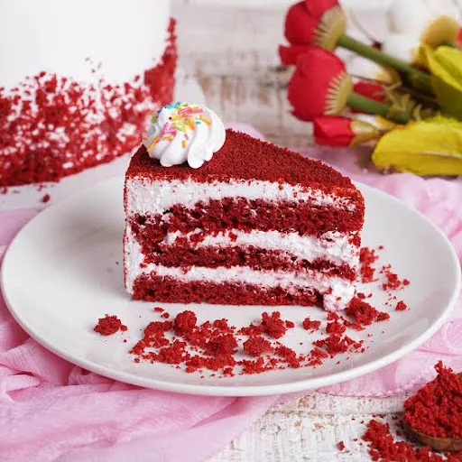 Eggless Redvelvet Pastry