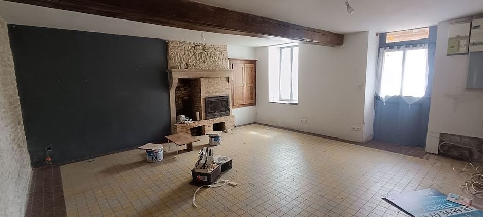 Vente maison 2 pièces 52.63 m² à Billy-sur-Oisy (58500), 44 000 €