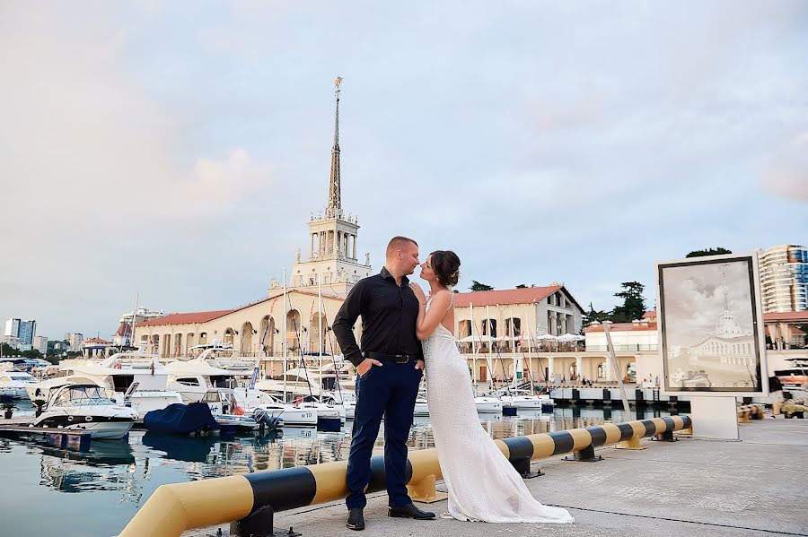 Bryllupsfotograf Denis Cherepko (dcherepko). Bilde av 21 juli 2019