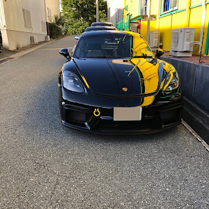 ケイマン GT4