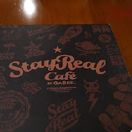 StayReal Café