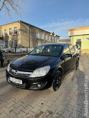 продам авто Opel Astra Astra H Sedan фото 3