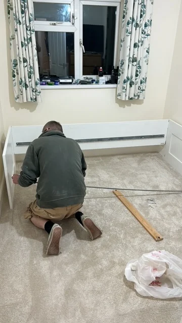 Trundle bed erected in situ
