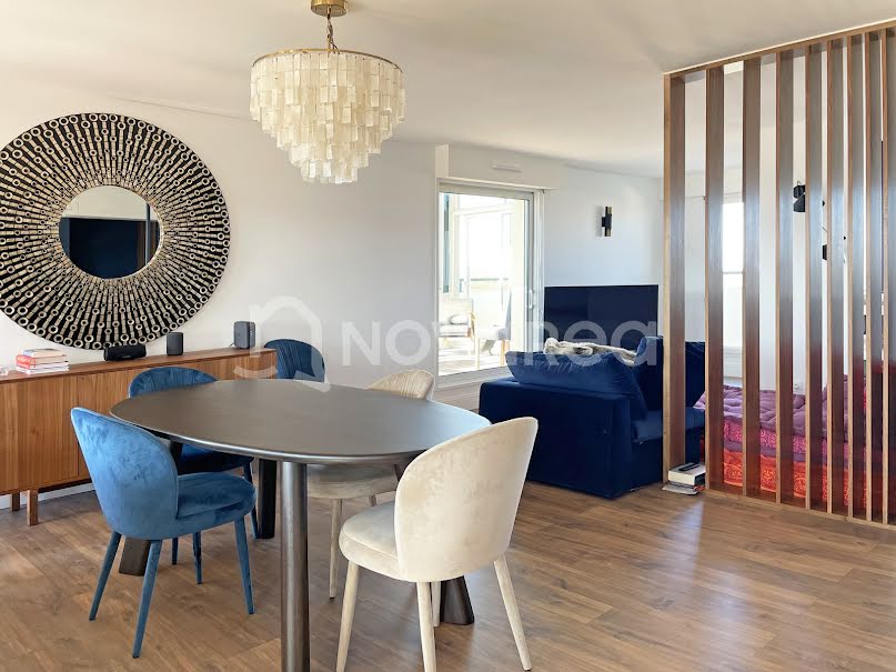 Location meublée appartement 4 pièces 140 m² à Billere (64140), 1 700 €