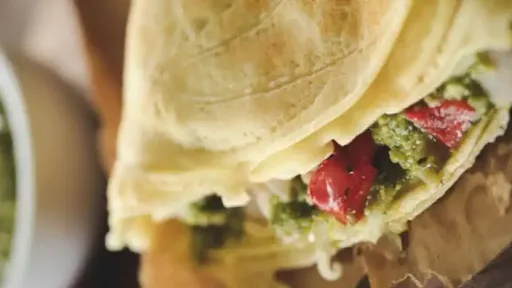 Pesto Chicken Crepe