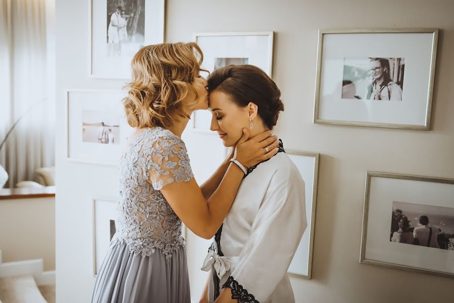 Photographe de mariage Michał W. (a-punto). Photo du 18 mars 2020