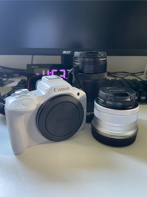 プリウスのCanon EOS R50・ミラーレス一眼・ミラーレス一眼初心者🔰に関するカスタム事例の投稿画像2枚目