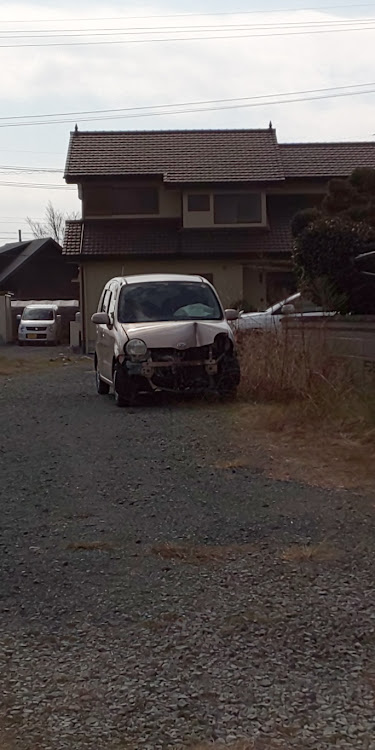 ムーヴラテの愛車ではない・非愛車・他人の車・知らない人の車に関するカスタム事例の投稿画像1枚目