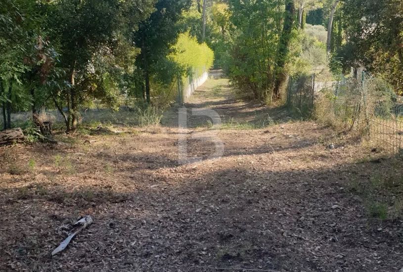  Vente Terrain à bâtir - à Roquefort-les-Pins (06330) 