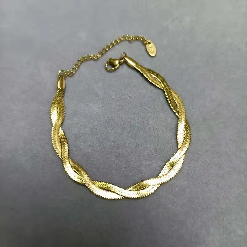 Title 5, Colar feminino de aço titânio com cruz de ouro ...