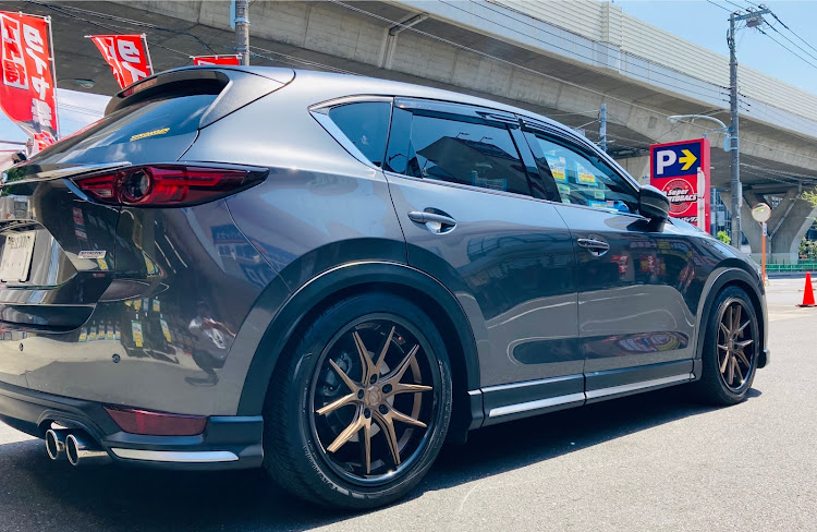 CX-5の車高ダウン・シブい！！！・テインフレックスZ・25T・乗り降りが更に楽に関するカスタム事例の投稿画像2枚目