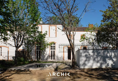 Maison avec piscine et terrasse 6