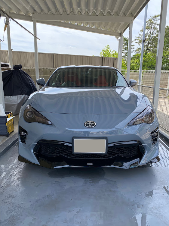 86のPROJECT.R・ソリッドグレー・Luxeライトスモークに関するカスタム事例の投稿画像1枚目