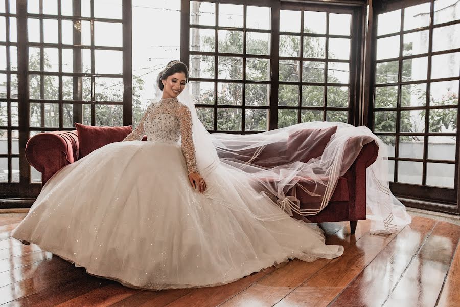 Fotógrafo de casamento Leticia Tosan (leticiatosan). Foto de 19 de março 2022