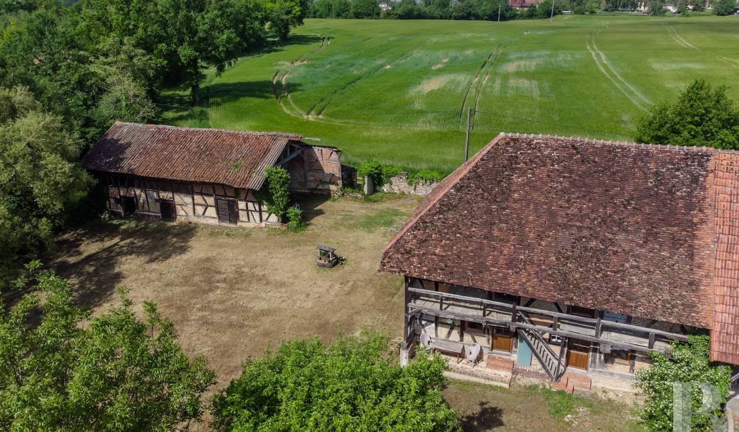 Farm house Louhans