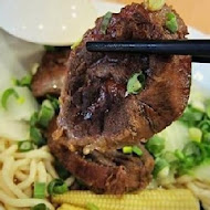 龍記牛肉麵