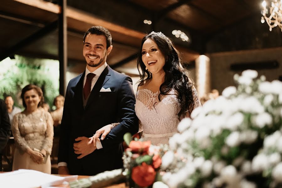 Fotógrafo de casamento Giulia Montenegro (doisemmes). Foto de 11 de maio 2020