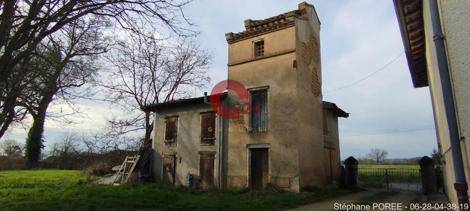 Vente ferme 3 pièces 106 m² à Nègrepelisse (82800), 184 000 €