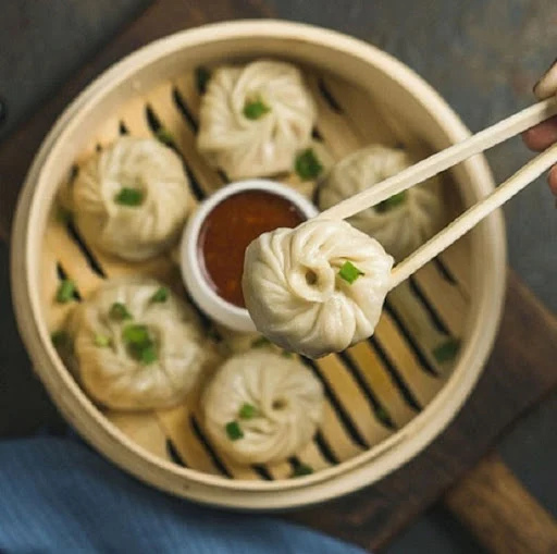 Veg Momo(6 Pcs)