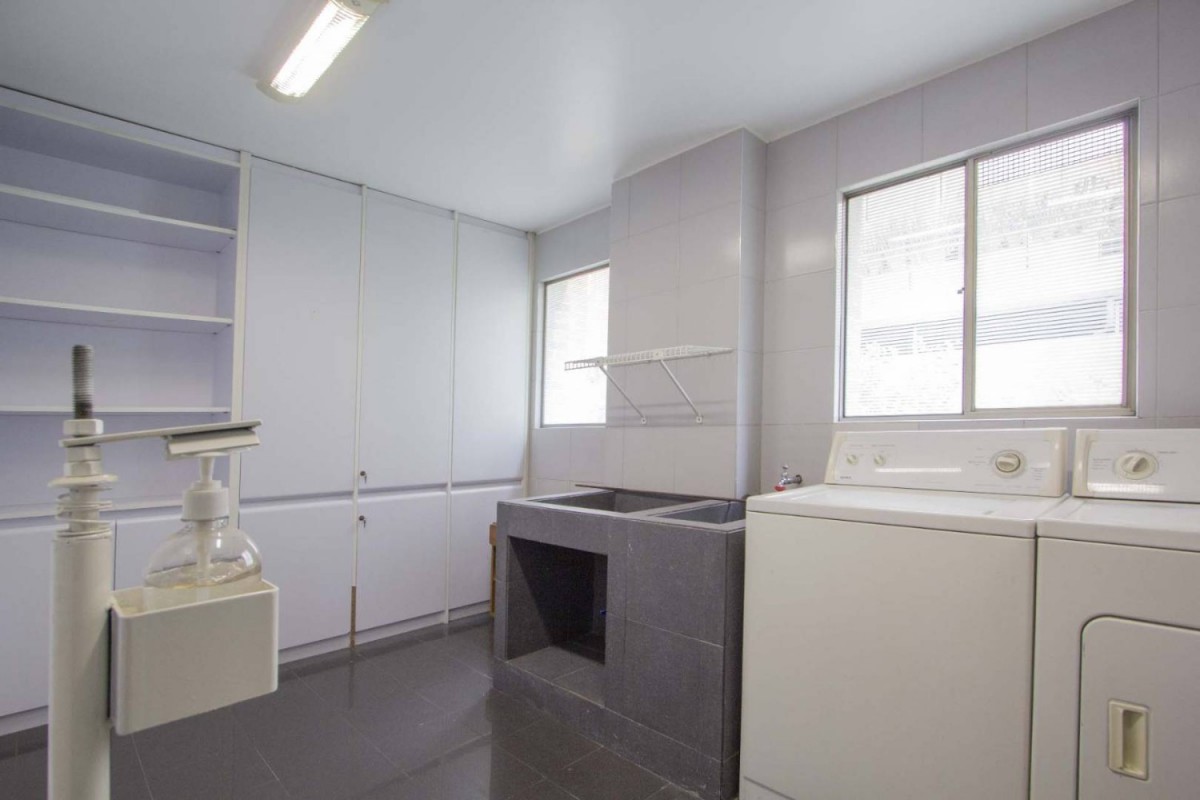 Apartamento En Venta - Los Rosales, Bogota