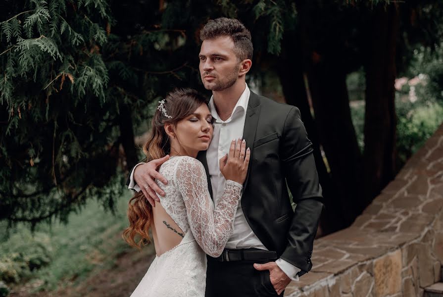 Fotógrafo de casamento Oksana Volkova (oksanavolkova). Foto de 15 de março 2020