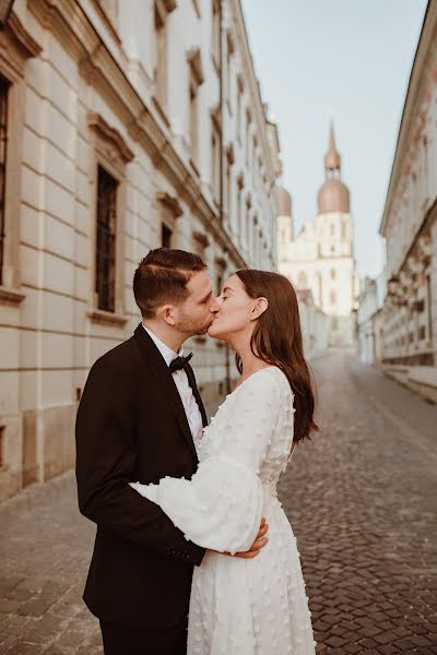 Fotografo di matrimoni Gréta Zubová (laskyplne). Foto del 27 febbraio 2022