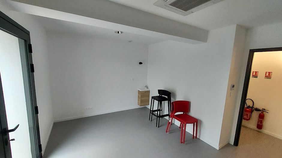 Location  locaux professionnels  12 m² à Auterive (31190), 440 €