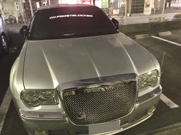300C ツーリングの雪対策は万全に・酵素風呂大地・早く遠出したいぃぃ〜☺️✨に関するカスタム事例の投稿画像1枚目