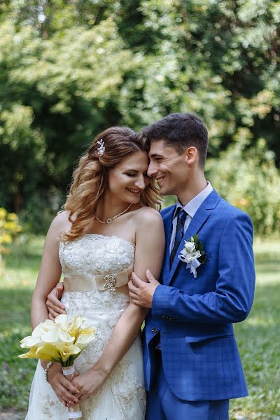 Fotógrafo de casamento Polina Nikitina (amyleea2ls). Foto de 15 de agosto 2017