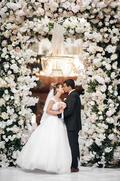 Wedding photographer Yurii Vladimirov (vladimirov). Photo of 21 February 2021