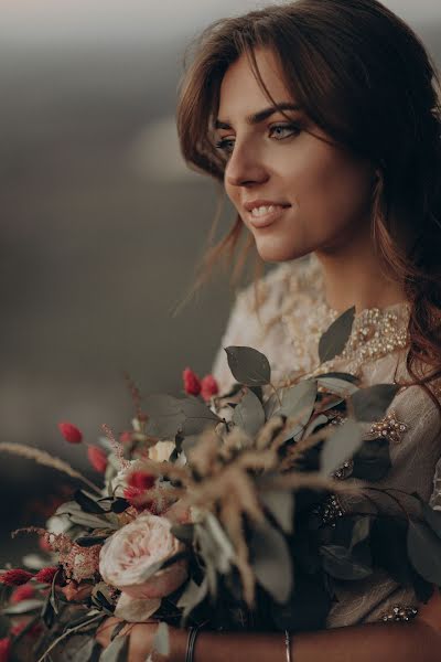 Wedding photographer Denis Polulyakh (poluliakh). Photo of 20 December 2017