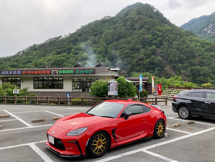 GR86の伊香保 おもちゃと人形 自動車博物館・美ヶ原高原・昇仙峡・大久保養鶏場に関するカスタム事例の投稿画像31枚目