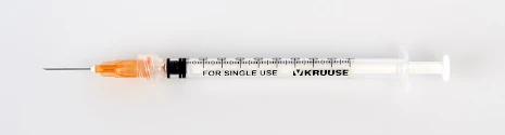 KRUUSE Eng spruta, luer-lock,1 ml, fast kanyl 0,5x16mm,100st