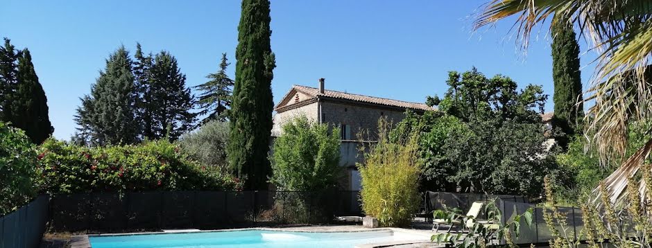 Vente maison 5 pièces 230 m² à Saint-Christol-lès-Alès (30380), 480 000 €