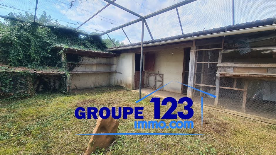 Vente terrain  2618 m² à Beaumont (89250), 104 900 €