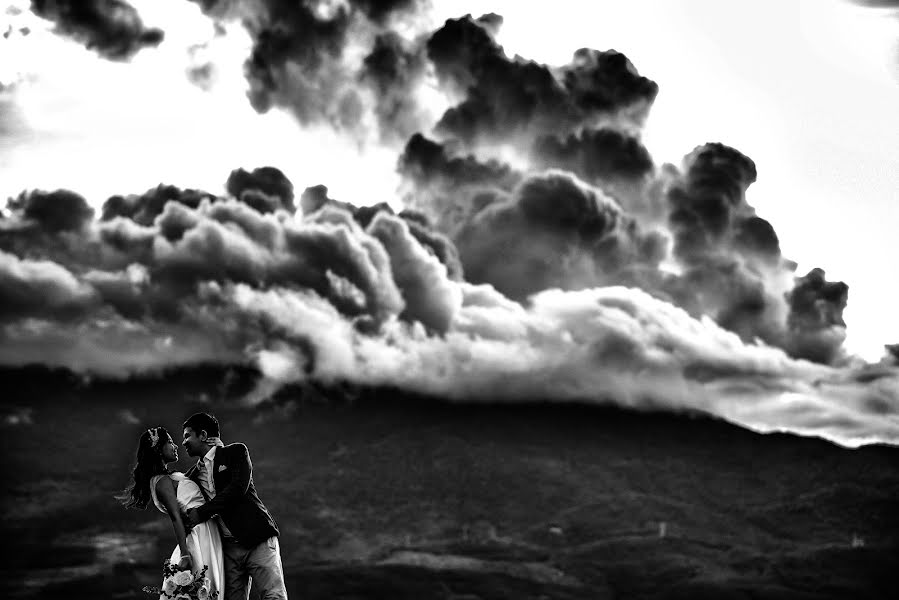 Fotógrafo de bodas Loc Ngo (locngo). Foto del 2 de octubre 2019