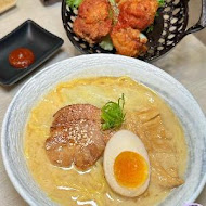 定食8(重新家樂福店)