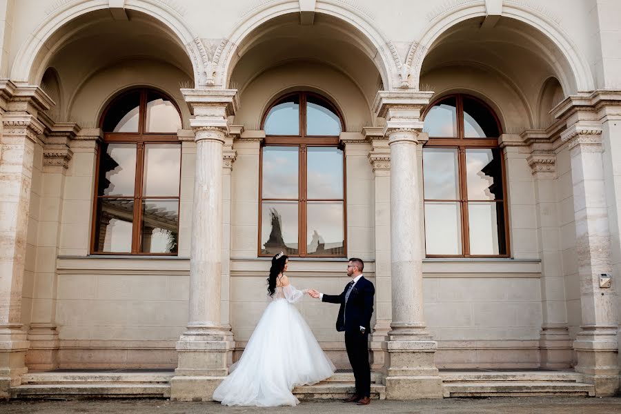 Wedding photographer Flóra Kürti (aandfphotography). Photo of 18 December 2022