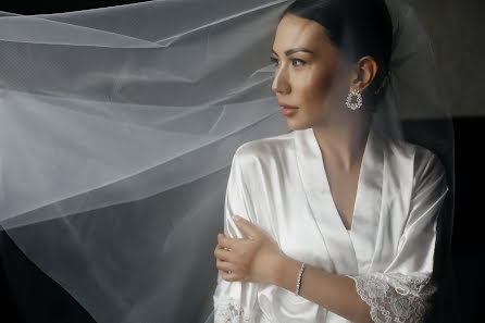 結婚式の写真家Adilet Topchubaev (atop)。2020 2月5日の写真