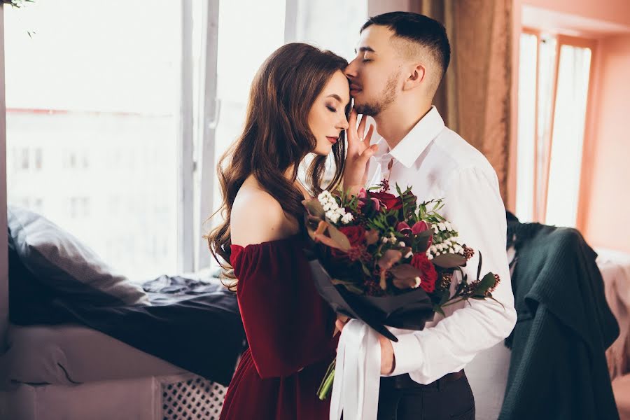 結婚式の写真家Anastasiya Bogdanova (bogdasha)。2019 3月13日の写真